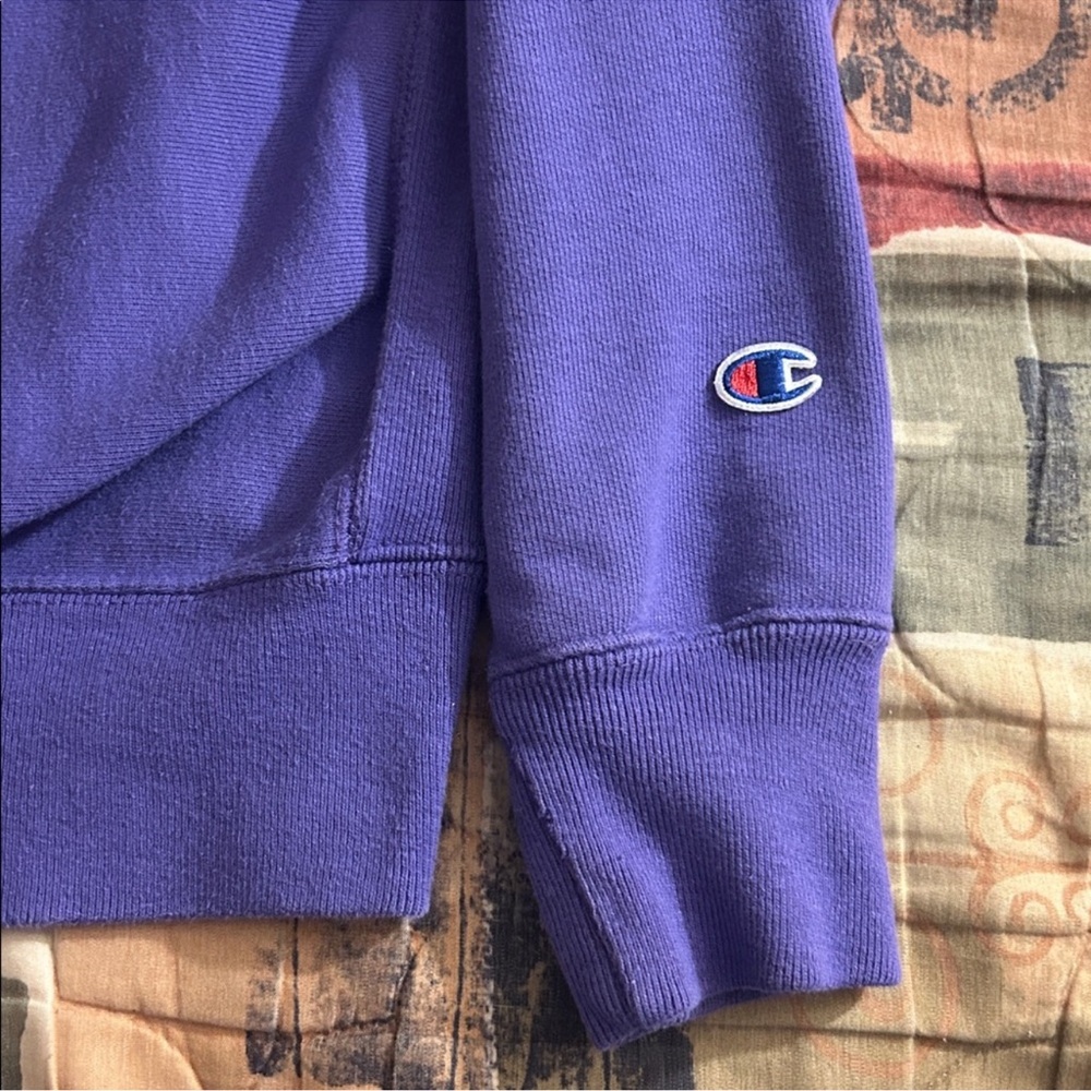 Champion Purple Sweater - Picture 4 of 6